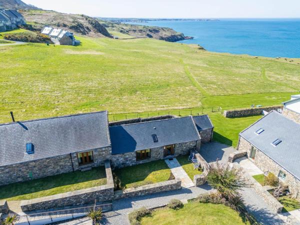 På billedet ses objektet The Milking House - Llyn Peninsula beliggende i byen Nefyn.