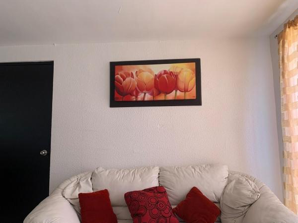 写真にはLa Cañada市にあるDepartamento amueblado La Praderaが写っています。