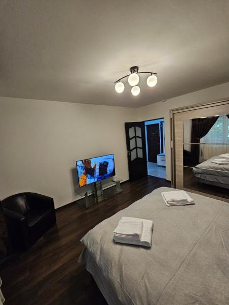 På billedet ses objektet Mire Studio 2 beliggende i byen Suceava.