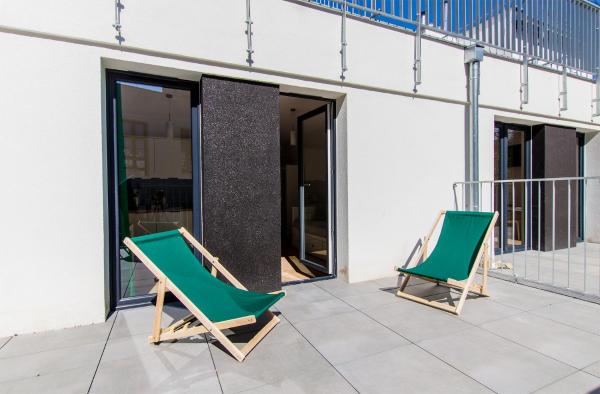 Green Apartment With Terrace - Wrocław
