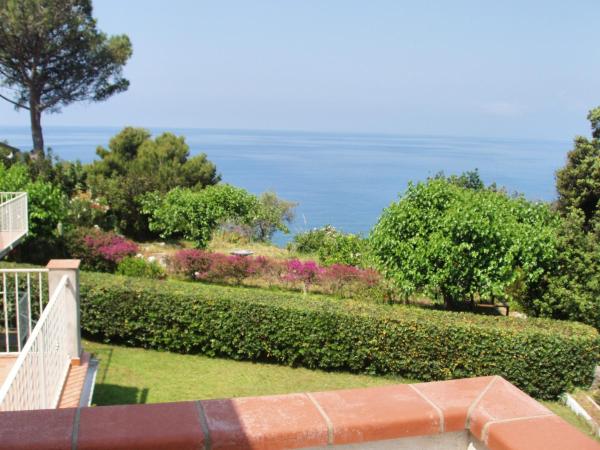 Foto 7: Villa with Breathtaking Sea View