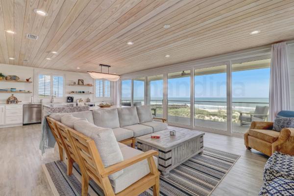 A la foto es mostra l'objecte 226 S Fletcher Ave 2nd Floor situat a la ciutat de Fernandina Beach.