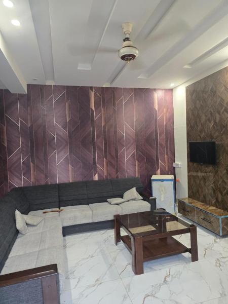 A la foto es mostra l'objecte Cozy 1 Bed Studio on Canal Rd situat a la ciutat de Dargai.