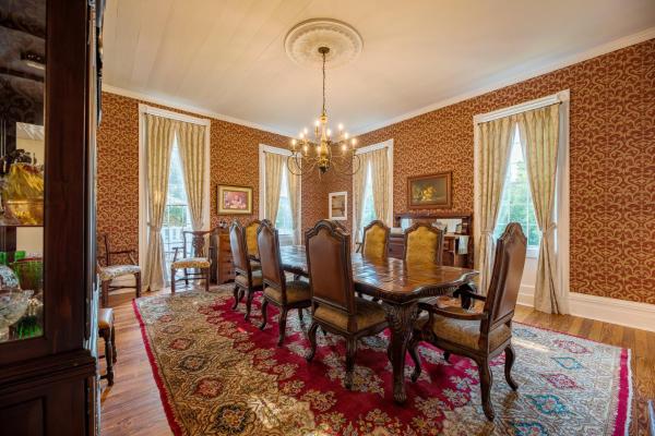 Na zdjęciu widoczny jest obiekt Charles Hammond House położony w mieście North Augusta.