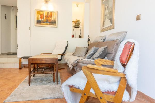 照片显示了位于Split市的Apartment Regina物件。