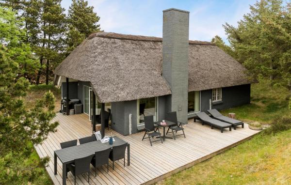 A la foto es mostra l'objecte Holiday Home Nordslugen Blåvand situat a la ciutat de Blåvand.