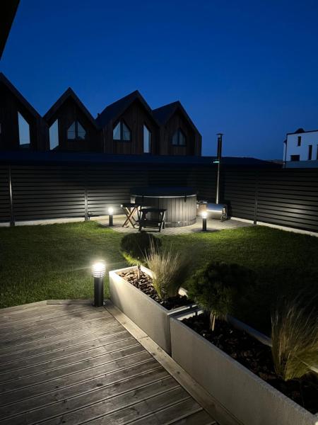 照片显示了位于Monciškės市的Sea Green House物件。