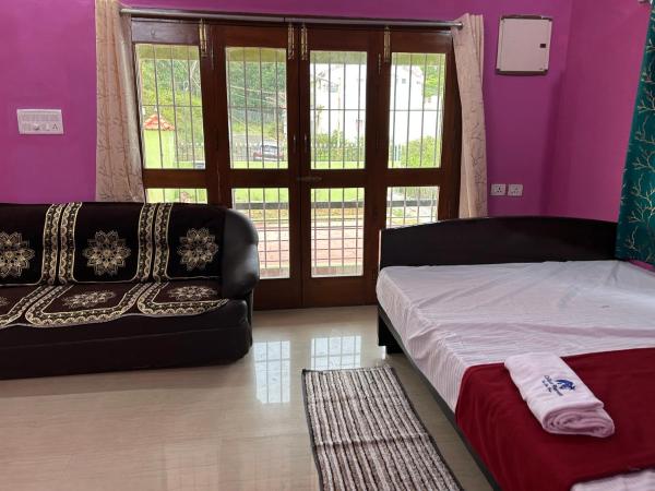 A la foto es mostra l'objecte Chillaxx Retreat situat a la ciutat de Yercaud.
