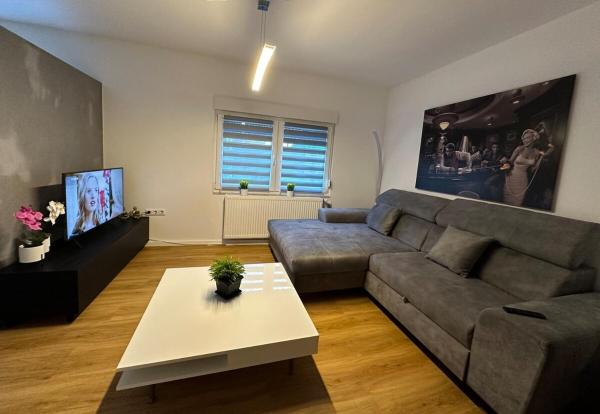 A la foto es mostra l'objecte City Studio mit Wintergarten situat a la ciutat de Gronau.