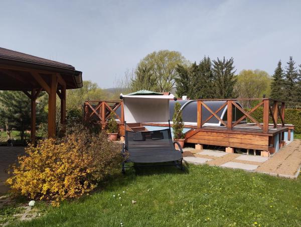 Auf dem Foto ist das Objekt Apartmán Greenhouse in der Stadt Teplý Vrch zu sehen.