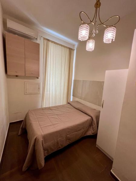 Na fotografii je vidět objekt Mariafrancesca room nacházející se ve městě Neapol.