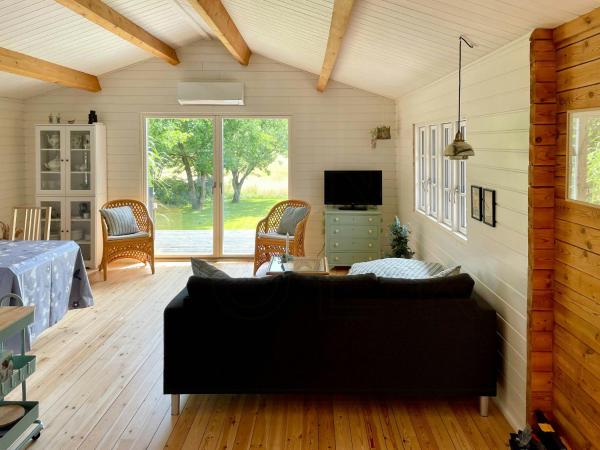照片显示了位于Farsø市的Holiday Home With Views Of Nature In Ertebølle物件。