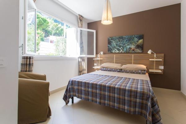 Op de foto is het object Mondello suites FLH - Posidonia te zien, gelegen in de stad Palermo.