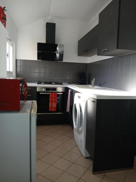 Nella foto è visibile l'oggetto gîte situato nella città di Jayat.