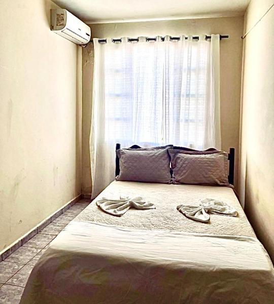 Na foto é possível ver o objeto Hotel Coutinho II localizado na cidade de Pirapora.