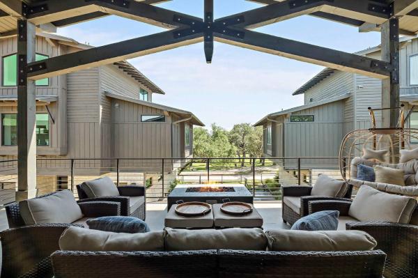 Lake Travis Getaway - Pickleball - Grill - Firepit - Lago Vista, TX