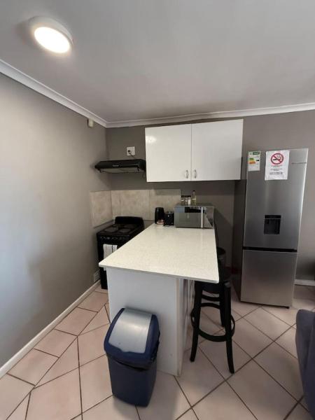 Photo 2 : 17D - Stylish Spacious Studio Scenic Balcony Views