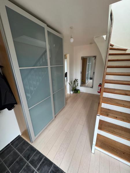 Central Modern 2 floor apartment, Torshavn