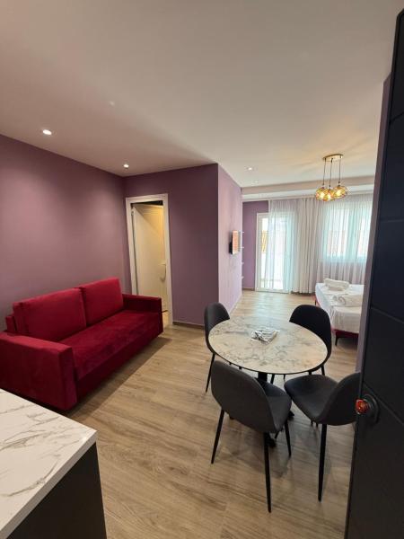 Na fotografii je vidět objekt Nefelis Apartment nacházející se ve městě Durrës.