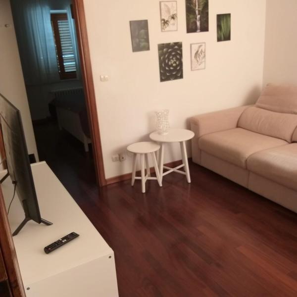 写真にはアレッツォ市にあるCasa Camillaが写っています。