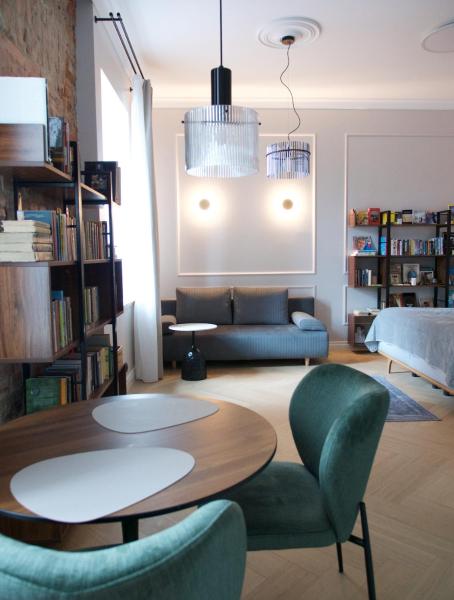 Na foto é possível ver o objeto Charming Booklovers' Apartment in Old Town localizado na cidade de Võru.