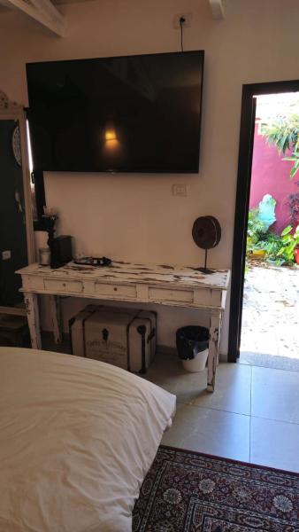 Foto 3: MARRAKECH פלא - PELEH - Queit place 3 km from the beach of Cesarea