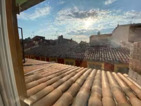 Foto 6: Nice - Studette confort sur les toits au cœur du Vieux Nice