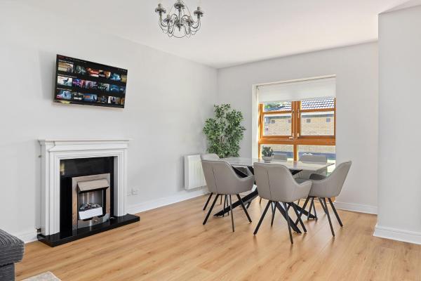 South Dublin Oasis, Dublín