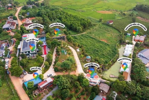 A la foto es mostra l'objecte King Bavi Resort situat a la ciutat de Ba Vì.
