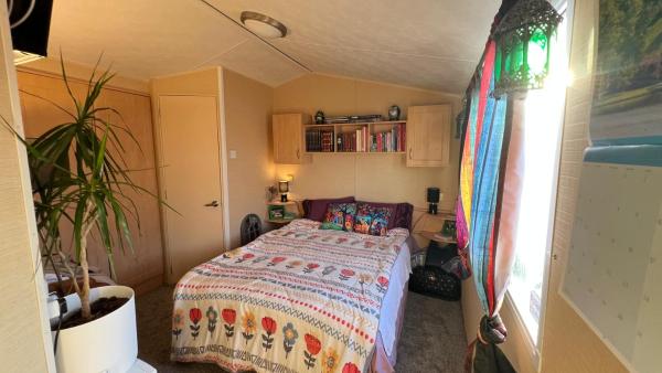 Na fotografii je vidět objekt Bombel's Cottage nacházející se ve městě Barmston.