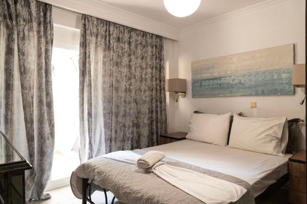 På bildet vises objektet Silot apartment 2 som ligger i byen Néa Fókaia.