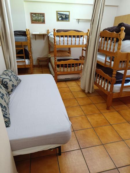 A la foto es mostra l'objecte Albergue Ultreia Sigueiro situat a la ciutat de Sigüeiro.