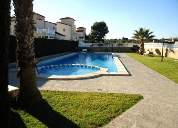 A la foto es mostra l'objecte Hermoso Chalet en Montebello situat a la ciutat de Ciudad Quesada.