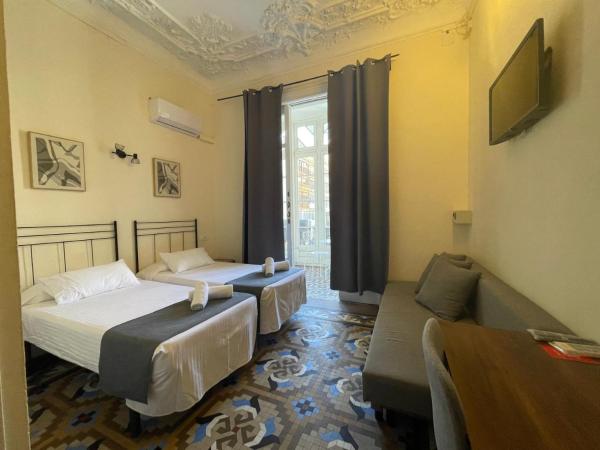 Hostal Balmes Centro, Barcelona