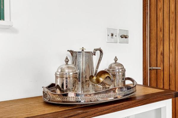 Kuva 5: Chic & Central One Bed Flat