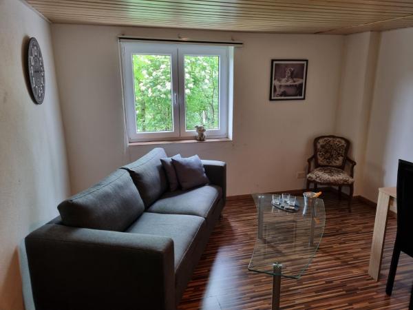 Fotografia 5: Studio im Grünen