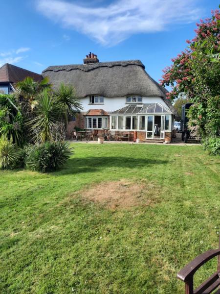 Nella foto è visibile l'oggetto Little Thornfield situato nella città di West Wittering.