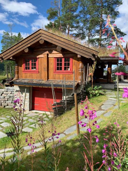 Nella foto è visibile l'oggetto Holiday cabin, Kristianplass at Bjorli, Lesja situato nella città di Lesjaskog.