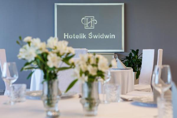 På billedet ses objektet Hotelik Świdwin beliggende i byen Świdwin.