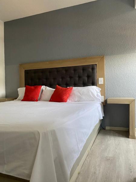 På billedet ses objektet Hotel Italia, Aguascalientes beliggende i byen Aguascalientes.
