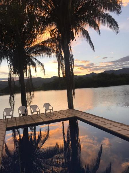 A la foto es mostra l'objecte Las Palmas - Espectacular casa a borde de lago con piscina situat a la ciutat de Prado.