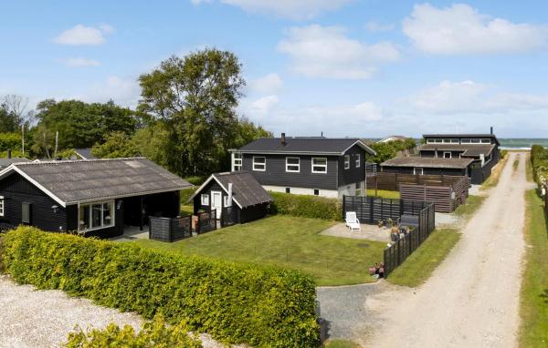 A la foto es mostra l'objecte Beautiful Home In Otterup With Wifi situat a la ciutat de Otterup.