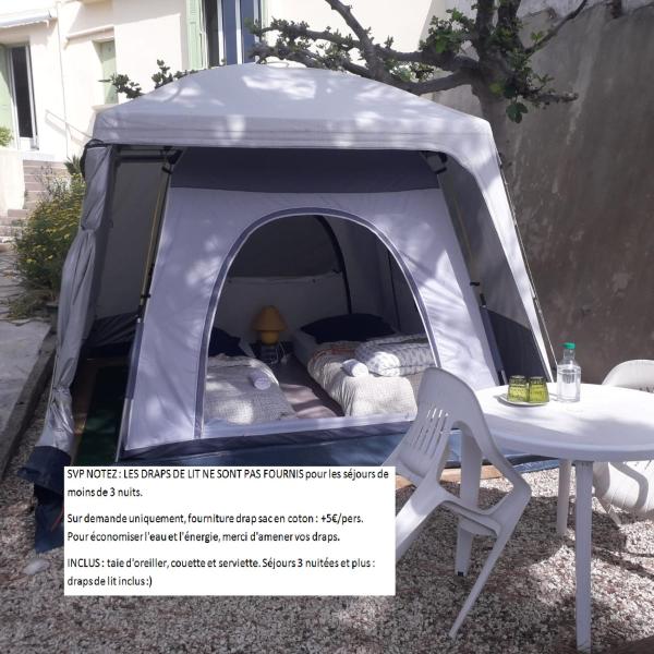 På billedet ses objektet Deux tentes confortables dans un joli jardin idéalement situé beliggende i byen Sète.