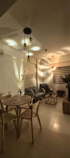 På billedet ses objektet One Regis Condo 4D beliggende i byen Bacolod.