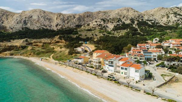 På billedet ses objektet Apartment Anton beliggende i byen Baška.