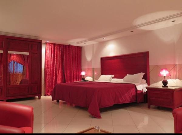 Auf dem Foto ist das Objekt Hotel El Dey 1 in der Stadt Kouba zu sehen.