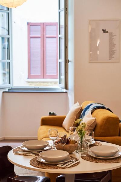 På bildet vises objektet Elegant apartment in the center of Como som ligger i byen Como.