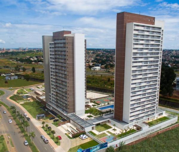 写真にはタグアチンガ市にあるBlend Apartmentsが写っています。