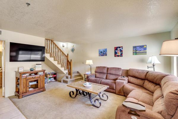 A la foto es mostra l'objecte Island Condo with Pool Access in Lake Havasu City! situat a la ciutat de Lake Havasu City.