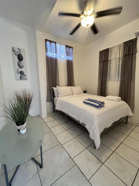 På billedet ses objektet Surfer Steps Apartment beliggende i byen Aguadilla.